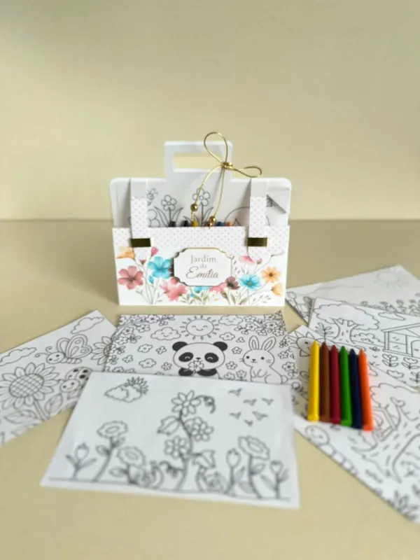 Kit de Colorir Jardim Encantado | Lembrancinha Infantil Personalizada, foto 4 de 5