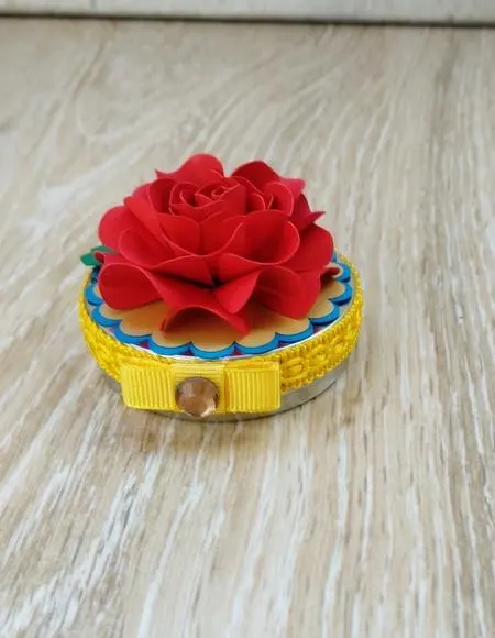 10 Latinhas Festa a Bela e a Fera 5cm, foto 4 de 5