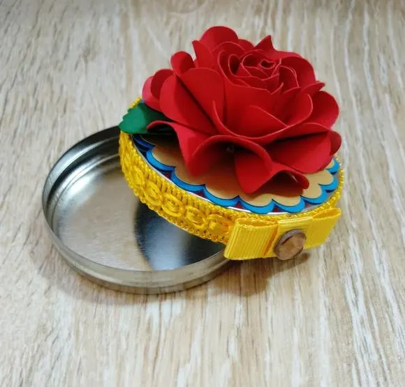 10 Latinhas Festa a Bela e a Fera 5cm, foto 5 de 5