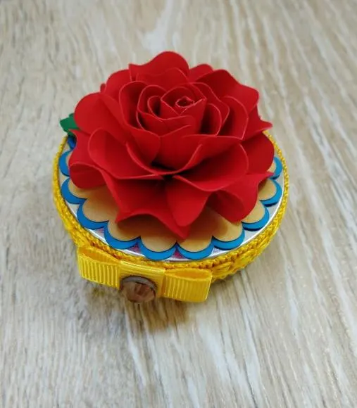 10 Latinhas Festa a Bela e a Fera 5cm, foto 2 de 5